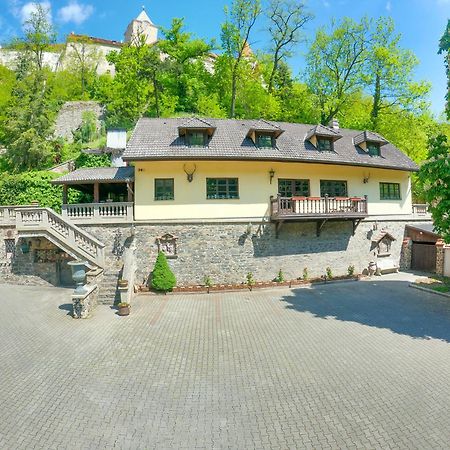 Resort U Jelena Křivoklát Zewnętrze zdjęcie