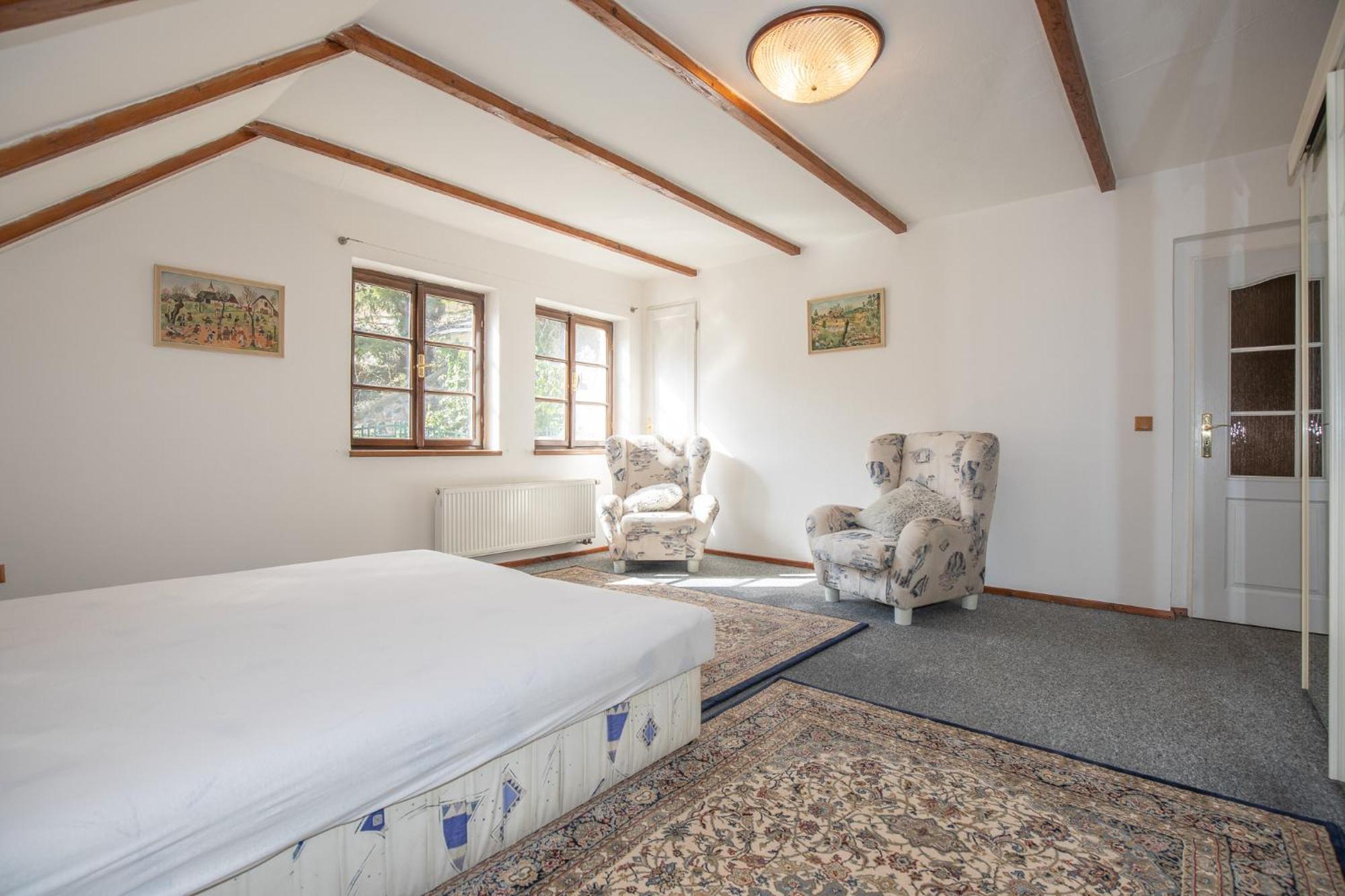 Resort U Jelena Křivoklát Zewnętrze zdjęcie