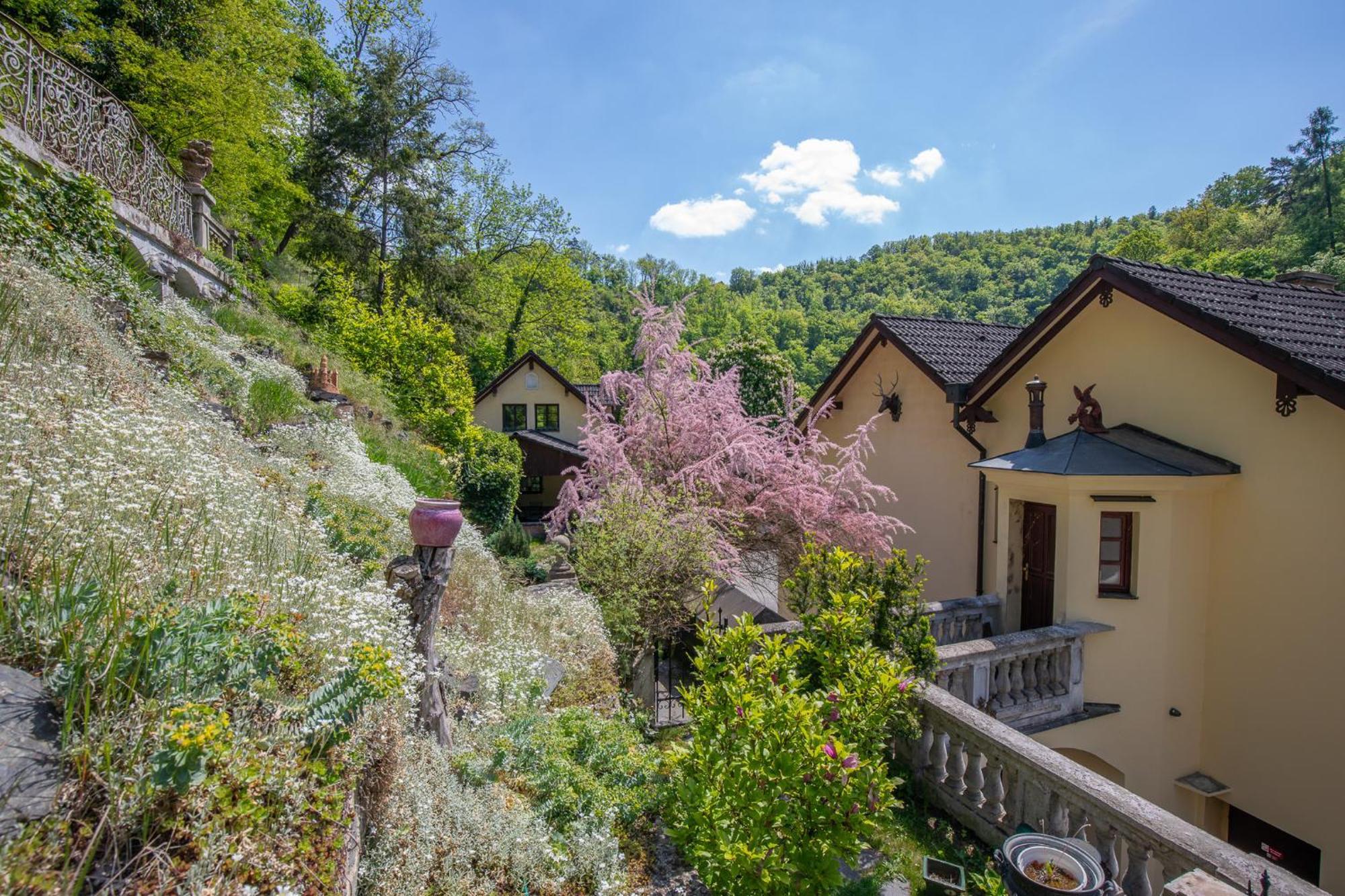 Resort U Jelena Křivoklát Zewnętrze zdjęcie